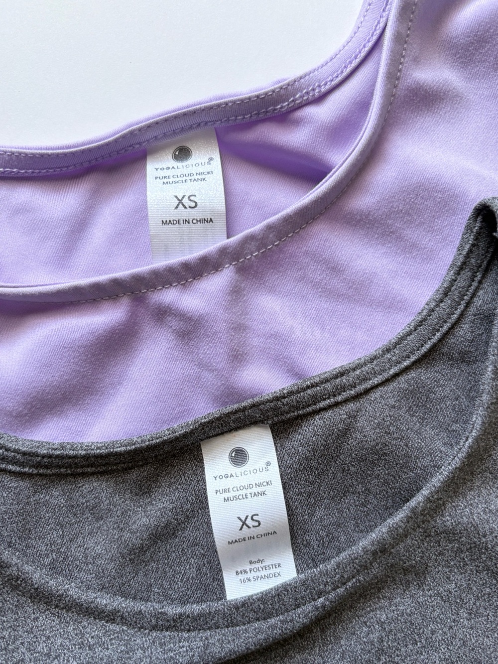 NWT women’s 2 pack yogalicious sleeveless crop tank top - Picture 3 of 4